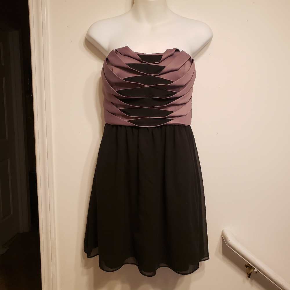 BCBG strapless dress size 4‎